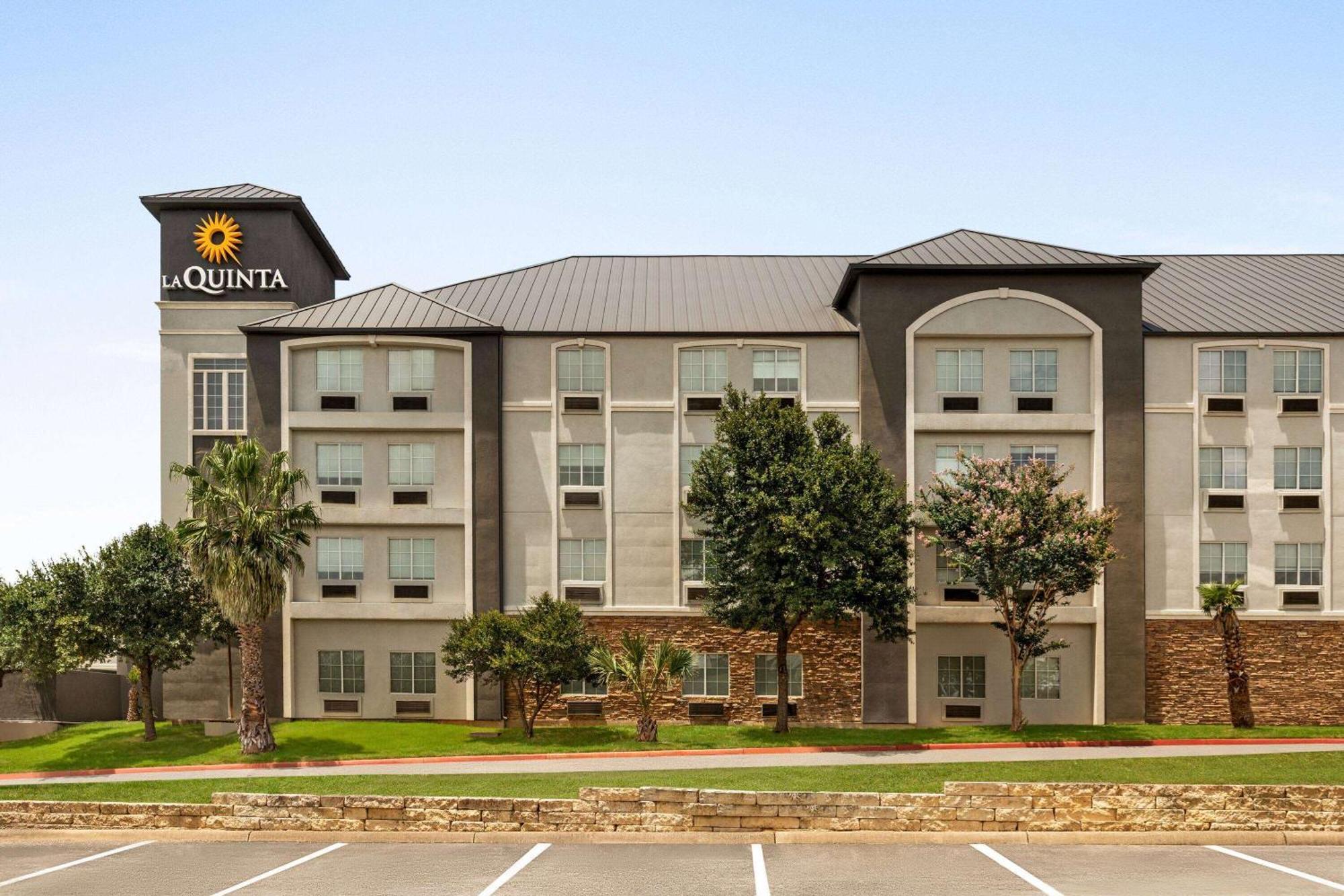 La Quinta By Wyndham San Antonio North Stone Oak Hotel Bagian luar foto